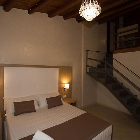 B&B La Serenissima Palermo Exterior photo